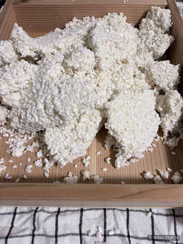 Der neue Reiskoji-Batch im Holzkasten.